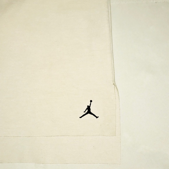 Jordan’s t-shirt size M - Picture 4 of 4